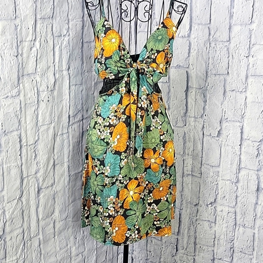 VOLCOM Lovely Daze Floral Mini Dress‎ XS